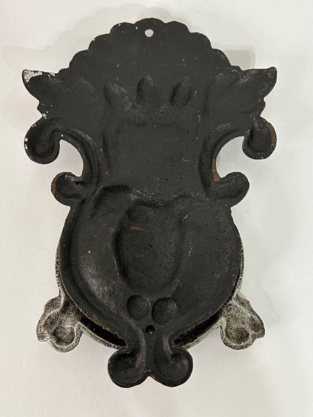 Fancy Antique-Style Cast Iron Door Knocker Cherub Design Ornate Scrollwork Heavy - Picture 5 of 5